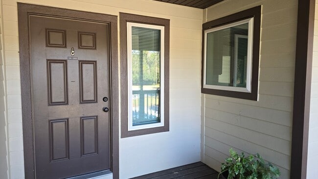 16202 Sandalwood Dr in Wildwood, FL - Building Photo - Building Photo