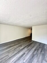 3625 SE Taylor St in Portland, OR - Building Photo - Building Photo