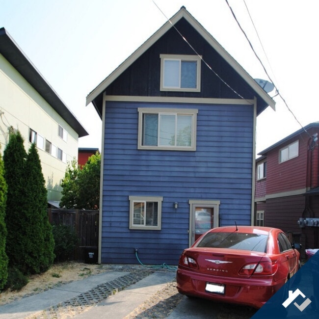 property at 3321 Wetmore Ave S