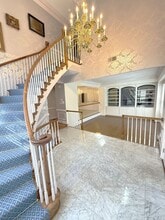 8300 Rising Ridge Way in Bethesda, MD - Building Photo - Building Photo