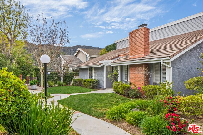 property at 1321 Avenida de Cortez