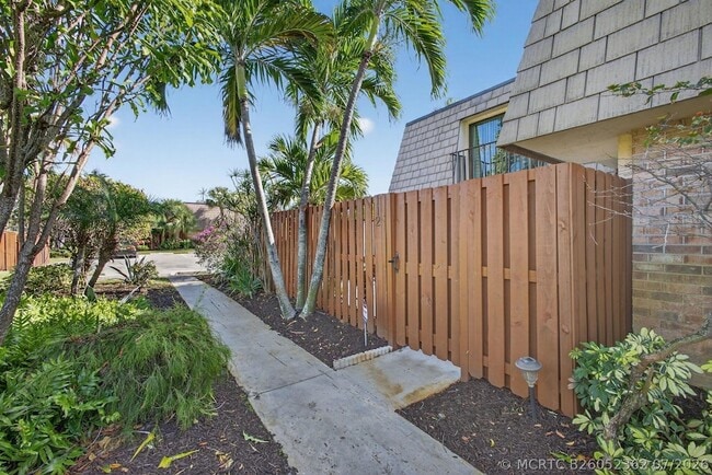 property at 112 Ocean Cove Dr