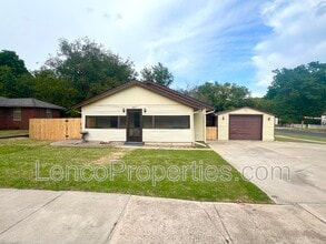 327 S Ponca Ave in Norman, OK - Building Photo - Building Photo