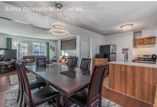 2402-2450 50 St NE in Calgary, AB - Building Photo - Building Photo