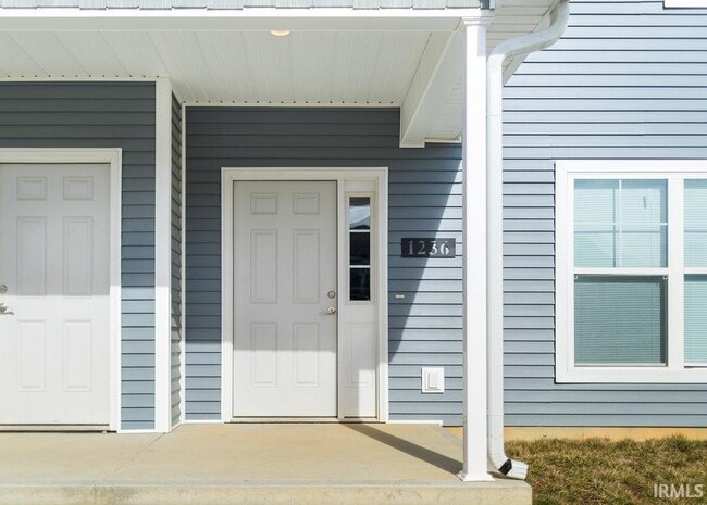 1222 W Rangeview Cir in Bloomington, IN - Building Photo - Building Photo