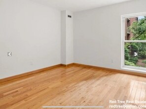 50 Broadlawn Park, Unit 208 in Boston College, MA - Building Photo - Building Photo