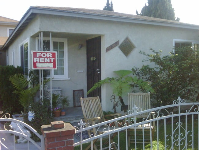 1418 Ocean Park Blvd, Unit 1418 ocean Park