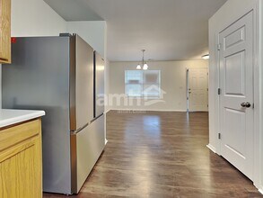 8117 Rosberg Ln in Charlotte, NC - Building Photo - Building Photo