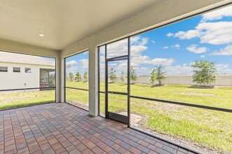 15968 Crofton Spgs Wy in Port Charlotte, FL - Building Photo - Building Photo