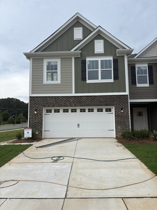property at 3330 Lilac Grove Dr