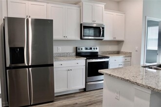 102 Fremont Ln in Pooler, GA - Building Photo - Building Photo