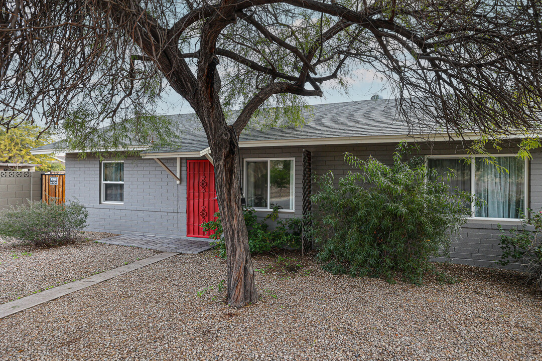 3827 N 18th St in Phoenix, AZ - Building Photo