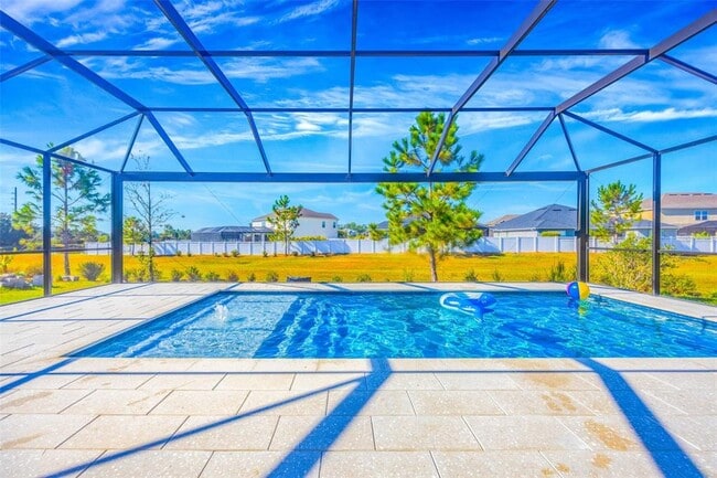 33995 Astoria Cir in Wesley Chapel, FL - Building Photo - Building Photo