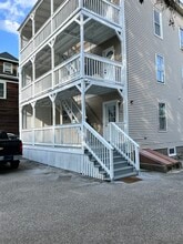 94 Graham St, Unit 102 in Biddeford, ME - Building Photo - Building Photo
