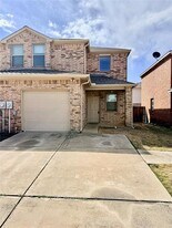 2320 Aldergate Dr in Arlington, TX - Building Photo