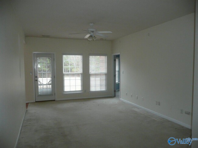 165 Bremerton Dr SW in Huntsville, AL - Building Photo - Building Photo