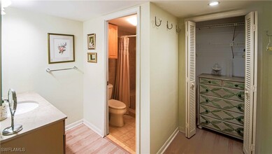 67 Pebble Beach Blvd in Naples, FL - Building Photo - Building Photo