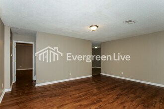 4599 Addington Dr in Memphis, TN - Building Photo - Building Photo