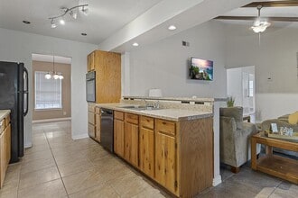 3607 Rock Creek Run in San Antonio, TX - Building Photo - Building Photo