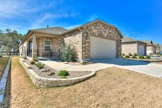 220 Comal Ln in Georgetown, TX - Building Photo - Building Photo