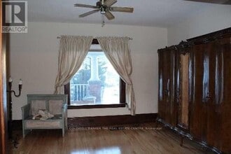 450 Botsford St in Newmarket, ON - Building Photo - Building Photo