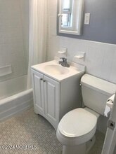 197 Parker Ave in Manasquan, NJ - Building Photo - Building Photo