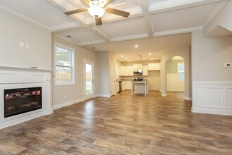1217 Black Oak Cir in Clarksville, TN - Building Photo - Building Photo