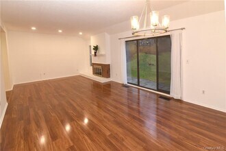 188 Heritage Hills in Somers, NY - Building Photo - Building Photo