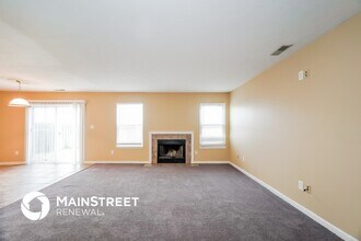 5731 Congressional Pl in Indianapolis, IN - Foto de edificio - Building Photo