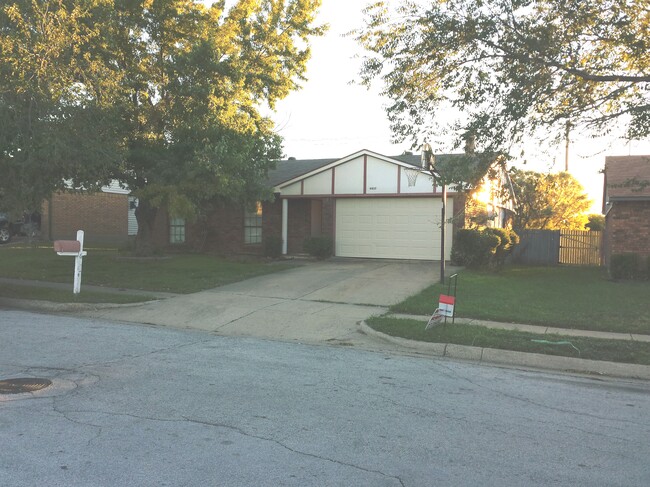 property at 6437 Sunset Rd