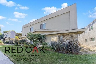 2036 E Whiting Ave, Unit 6 in Fullerton, CA - Building Photo - Building Photo