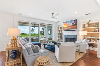 573 Buttonwood Bay Dr in Boca Grande, FL - Building Photo - Building Photo
