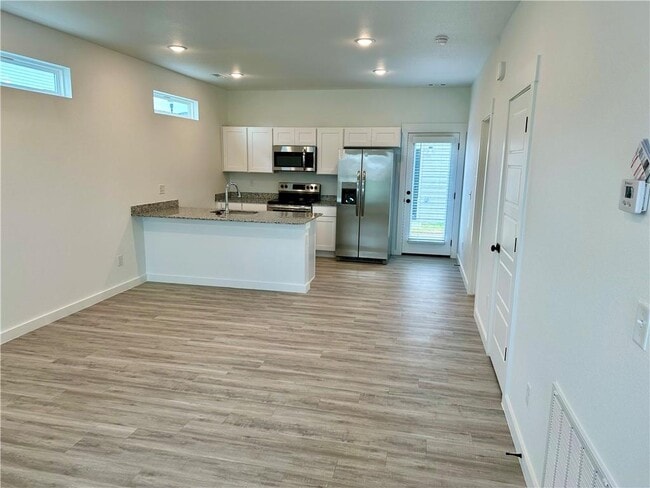 831 New York Ave in Bentonville, AR - Building Photo - Building Photo