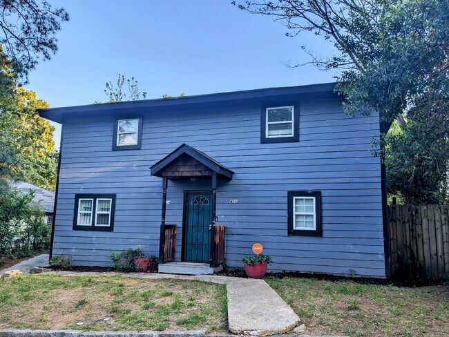property at 456 Dunbar St SW