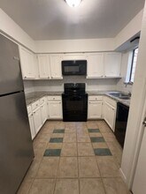 1919 Place Rebecca Ln in Houston, TX - Foto de edificio - Building Photo