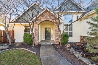 1661 W Puzzle Crk Ct in Meridian, ID - Building Photo - Building Photo