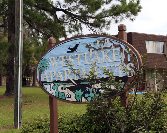 Westlake Apartments in Savannah, GA - Foto de edificio - Building Photo