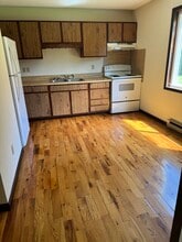 477 Plaza Dr, Unit 1 in Wilkesboro, NC - Building Photo - Building Photo