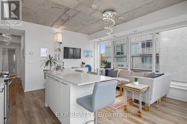 property at 25 Baseball Pl