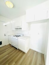 1556 Echidna Pl in Ventura, CA - Building Photo - Building Photo