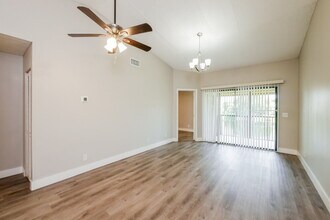 2531 NW 56th Ave in Lauderhill, FL - Building Photo - Building Photo