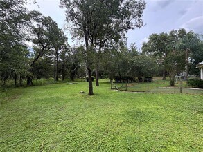 2130 Co Rd 243B in Wildwood, FL - Building Photo - Building Photo