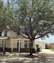 10303 Lateleaf Oak in San Antonio, TX - Building Photo - Building Photo