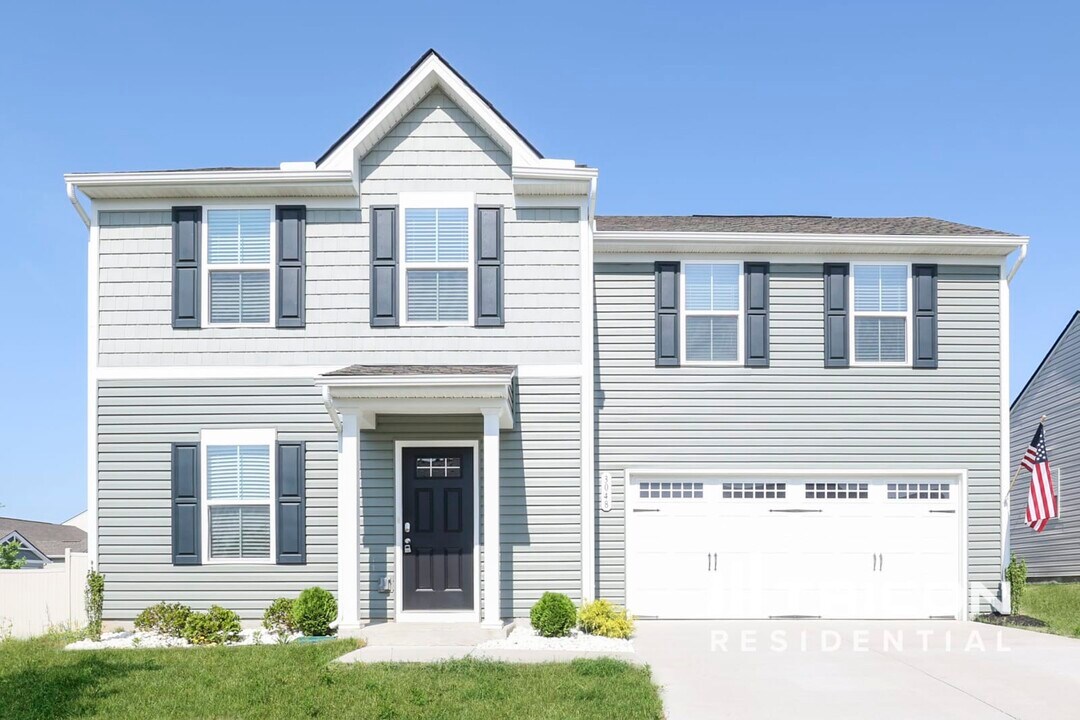 3048 Dartmoor Pl in White House, TN - Building Photo