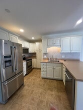 345 Saco St in Westbrook, ME - Building Photo - Building Photo