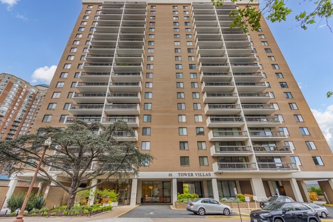 property at 3800 Fairfax Dr