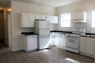 109 Hobart St-Unit -1st Floor in New Haven, CT - Building Photo - Building Photo