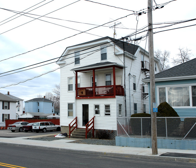 436 Logee St in Woonsocket, RI - Building Photo - Building Photo