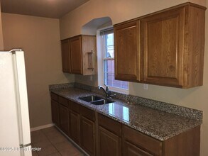 3800 Nanz Ave in Louisville, KY - Building Photo - Building Photo