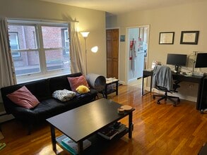 61 Selkirk Rd in Boston, MA - Building Photo - Building Photo
